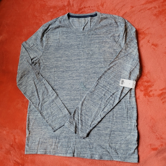 NWT Mens Banana Rep.Longsleeve Tee Med